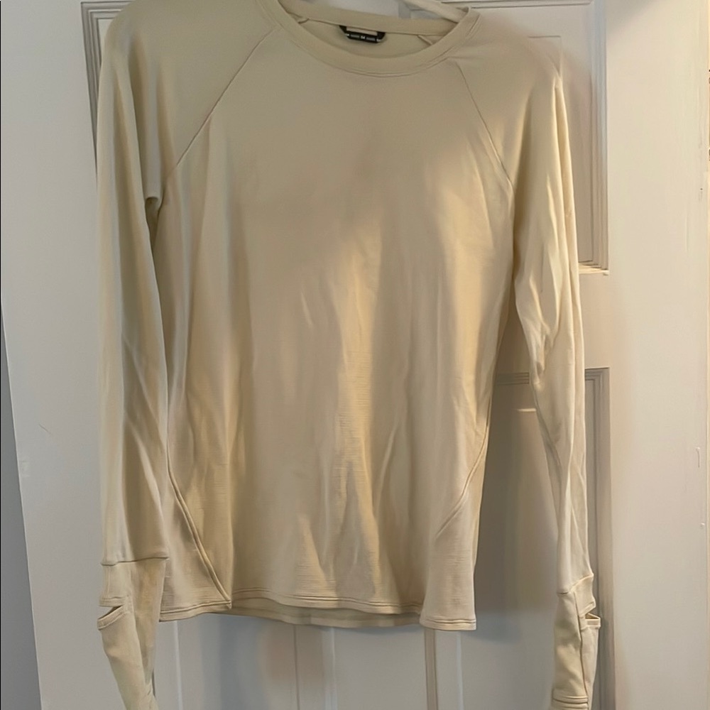 Oiselle Cream Long Sleeve Top